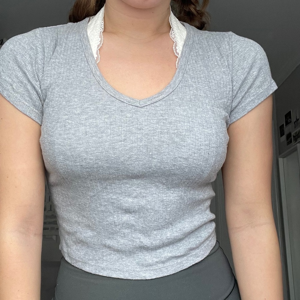 cropped ribbed gray ashlyn short sleeve top